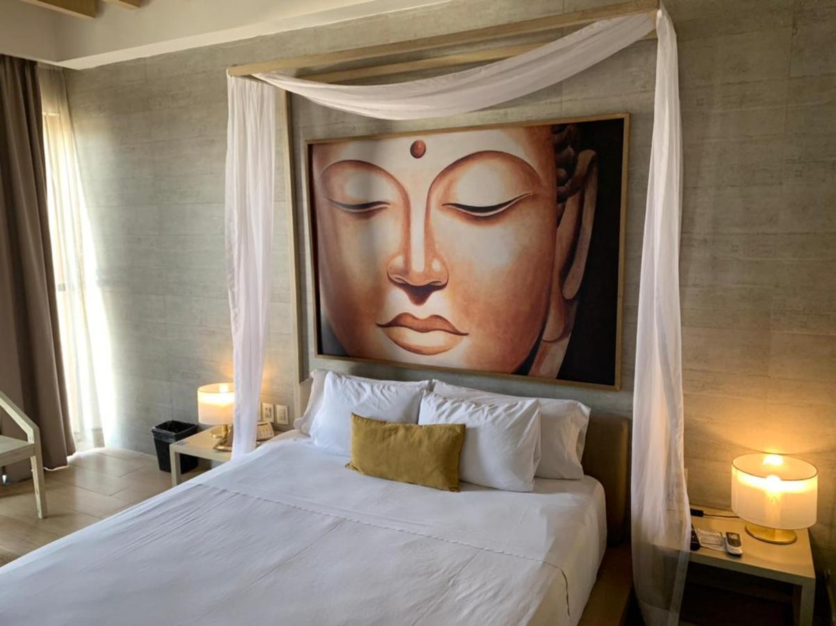 Motel Okura Villas Y Suites กัวดาลาฮารา ภายนอก รูปภาพ