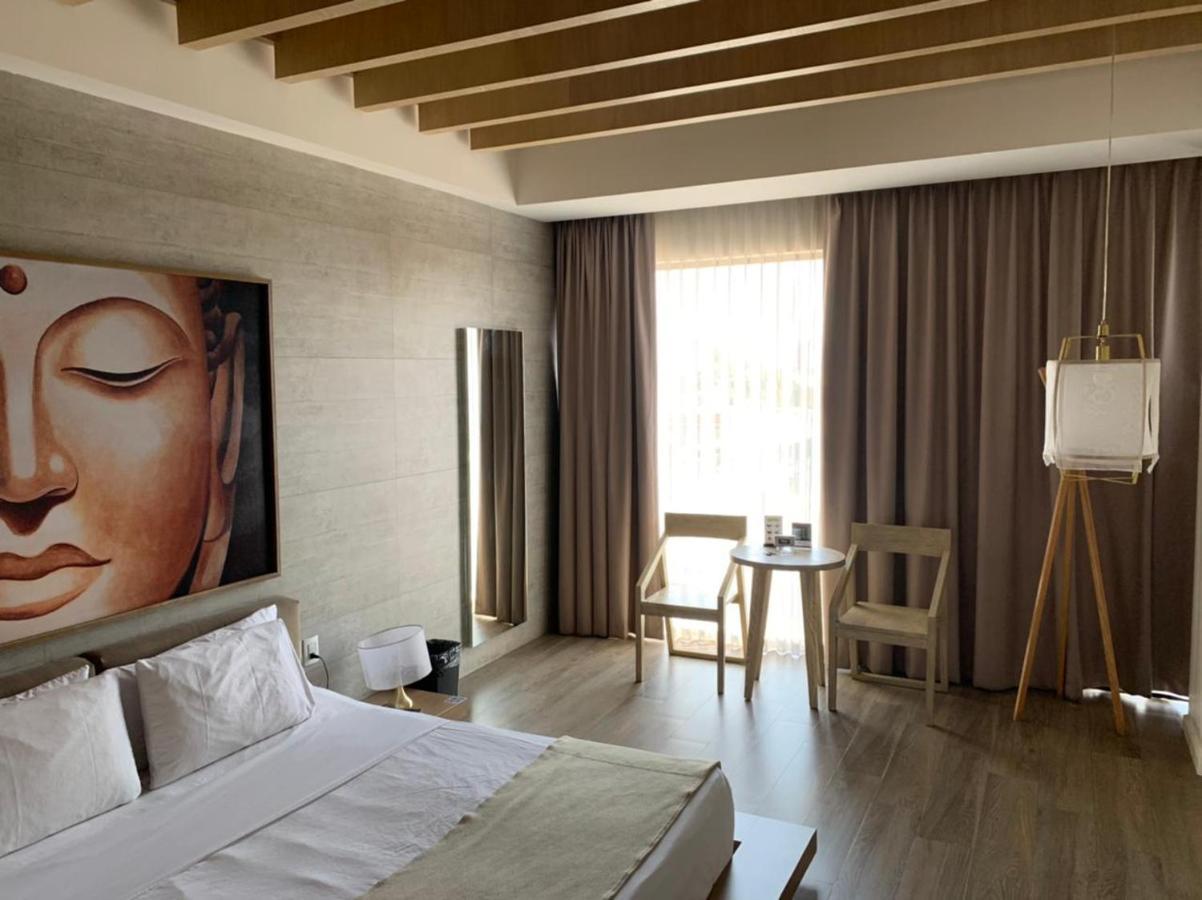 Motel Okura Villas Y Suites กัวดาลาฮารา ภายนอก รูปภาพ