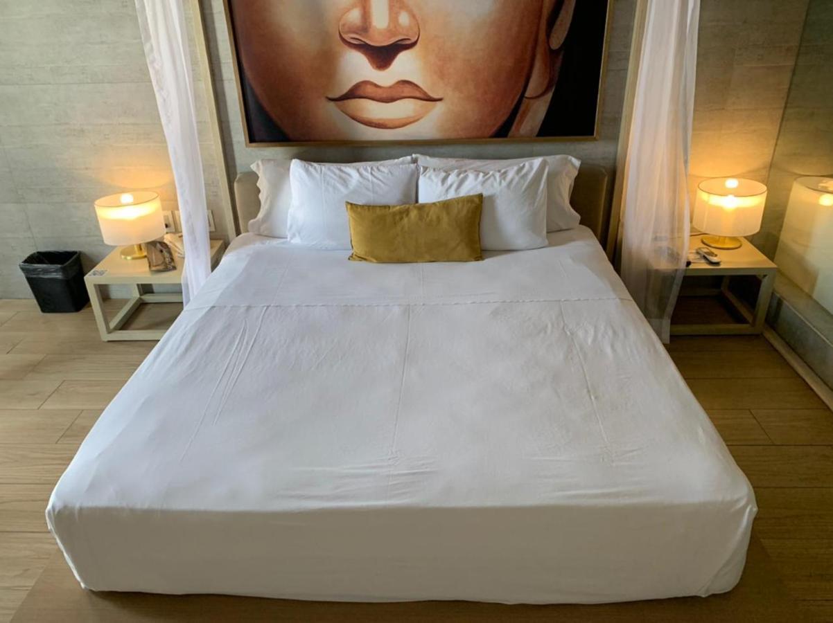 Motel Okura Villas Y Suites กัวดาลาฮารา ภายนอก รูปภาพ